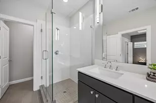 5205 Amber Sunrise Dr, Houston, TX 77018 - Photo 29