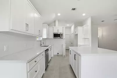 9428 Carlow Lane, La Porte, TX 77571 - Photo 9