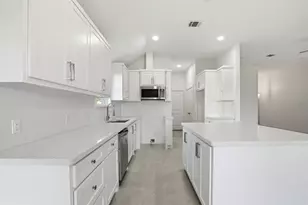 9428 Carlow Ln, La Porte, TX 77571 - Photo 9