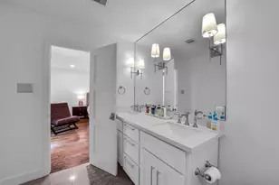 2503 Stoney Brook Dr, Houston, TX 77063 - Photo 33