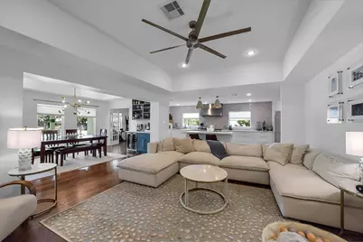 2503 Stoney Brook Drive, Houston, TX 77063 - Photo 3
