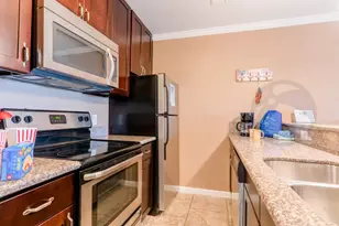 9520 Seawall Blvd, Galveston, TX 77554 - Photo 17