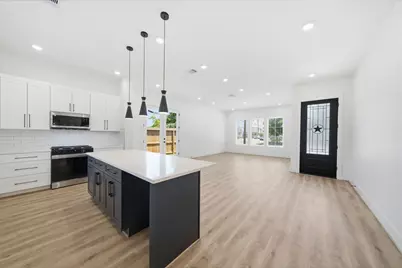 1613 Luzon Street, Houston, TX 77009 - Photo 11