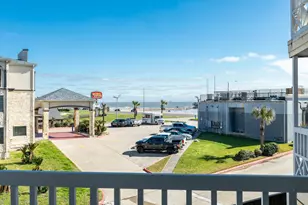 6300 Seawall Blvd, Galveston, TX 77551 - Photo 19