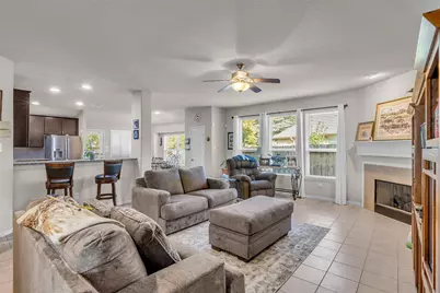 172 Knollbrook Circle, Montgomery, TX 77316 - Photo 3