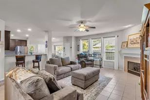 172 Knollbrook Cir, Montgomery, TX 77316 - Photo 3