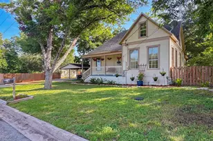 116 S Ave D, Shiner, TX 77984 - Photo 1