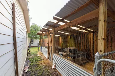 116 S Avenue D, Shiner, TX 77984 - Photo 23