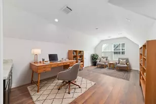 902 W 20th St, Houston, TX 77008 - Photo 21