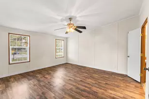 950 W Woodland Shores Dr, Point Blank, TX 77364 - Photo 7