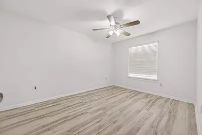 14914 W Bend Dr, Houston, TX 77082 - Photo 35