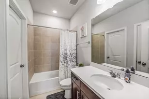 9210 Lowell Cliff Dr, Cypress, TX 77433 - Photo 35