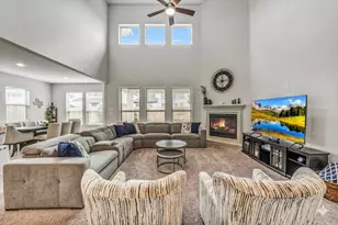 9210 Lowell Cliff Dr, Cypress, TX 77433 - Photo 13