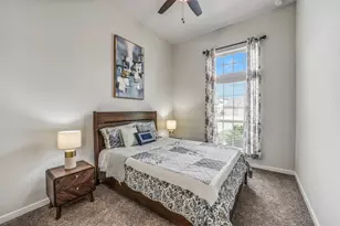 9210 Lowell Cliff Dr, Cypress, TX 77433 - Photo 11
