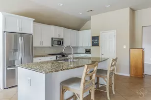 27918 Barberry Banks Ln, Fulshear, TX 77441 - Photo 13