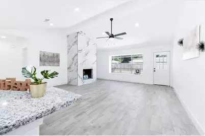14310 Southline Road, Sugar Land, TX 77498 - Photo 7
