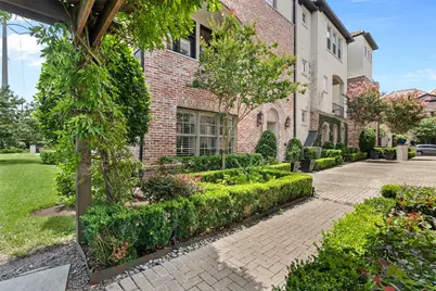1156 Mosaico Lane, Houston, TX 77055 - Photo 1