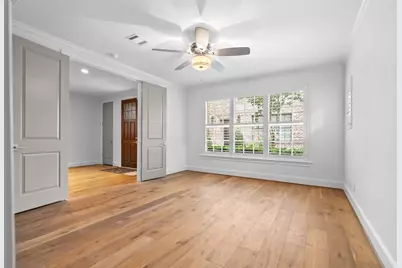 1156 Mosaico Lane, Houston, TX 77055 - Photo 13