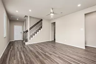 9278 Inland Leather Ln, Conroe, TX 77385 - Photo 7