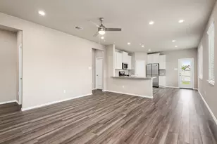 9278 Inland Leather Ln, Conroe, TX 77385 - Photo 9