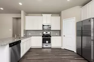 9278 Inland Leather Ln, Conroe, TX 77385 - Photo 13