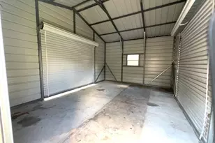 227 Cherry Valley Dr, Houston, TX 77336 - Photo 21