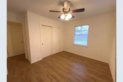 227 Cherry Valley Drive, Houston, TX 77336 - Photo 9