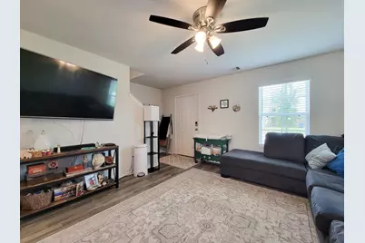 111 Avalon Drive, Huntsville, TX 77320 - Photo 3
