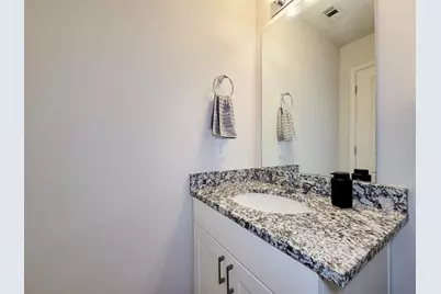 111 Avalon Drive, Huntsville, TX 77320 - Photo 21