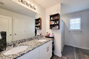 111 Avalon Dr, Huntsville, TX 77320 - Photo 23