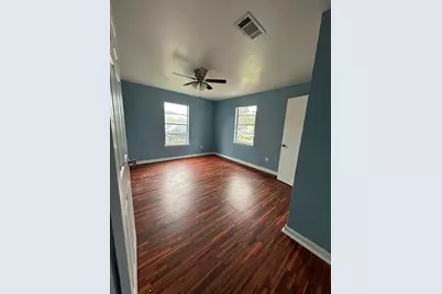 7301 Brockley Lane, Houston, TX 77087 - Photo 15