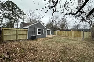 7301 Brockley Ln, Houston, TX 77087 - Photo 23