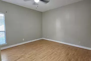 10047 Westpark Dr, Houston, TX 77042 - Photo 11