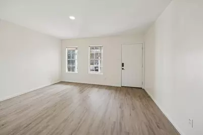 1011 W 10th Street #2, Houston, TX 77008 - Photo 3