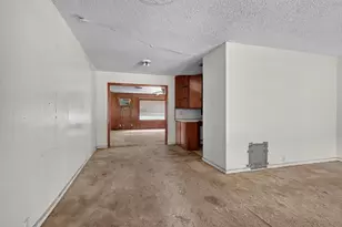 1007 W 30th St, Houston, TX 77018 - Photo 7