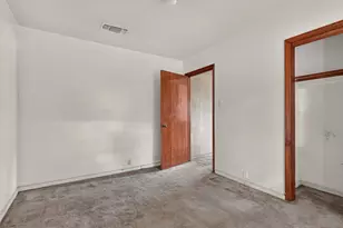 1007 W 30th St, Houston, TX 77018 - Photo 25