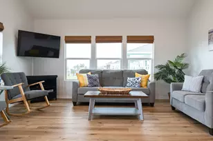 2285 E Lobster St, Crystal Beach, TX 77650 - Photo 13