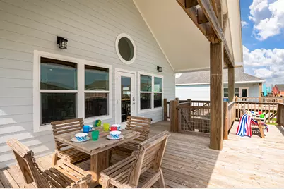 2285 E Lobster Street, Crystal Beach, TX 77650 - Photo 11