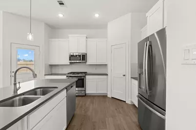 407 Park Hill Court, Stafford, TX 77477 - Photo 7