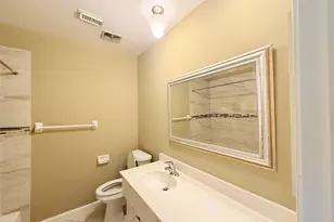 9231 Stroud Dr, Houston, TX 77036 - Photo 19