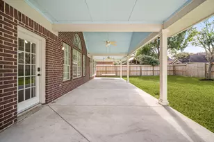 4418 Pine Blossom Trail, Houston, TX 77059 - Photo 35