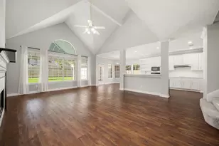 4418 Pine Blossom Trail, Houston, TX 77059 - Photo 9