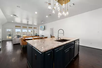 4301 Mesquite Terrace Drive, Manvel, TX 77578 - Photo 7