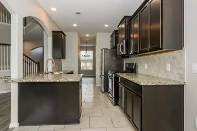 1935 Bravos Manor Lane, Fresno, TX 77545 - Photo 7