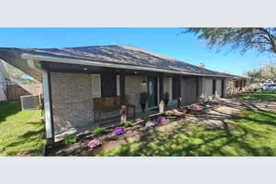 2710 Tyler Lane, Deer Park, TX 77536 - Photo 3