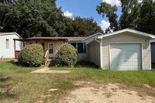 15198 Paradise Cove Dr, Willis, TX 77318 - Photo 1