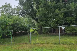 1718 Woodard St, Houston, TX 77009 - Photo 9