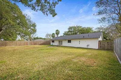 10319 Old Orchard Road, La Porte, TX 77571 - Photo 19