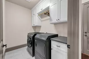 2404 Bramlet Dr, Conroe, TX 77304 - Photo 33