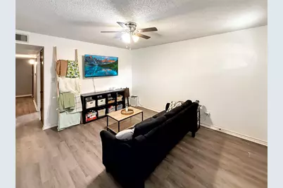 821 S Mill Street, Flatonia, TX 78941 - Photo 5